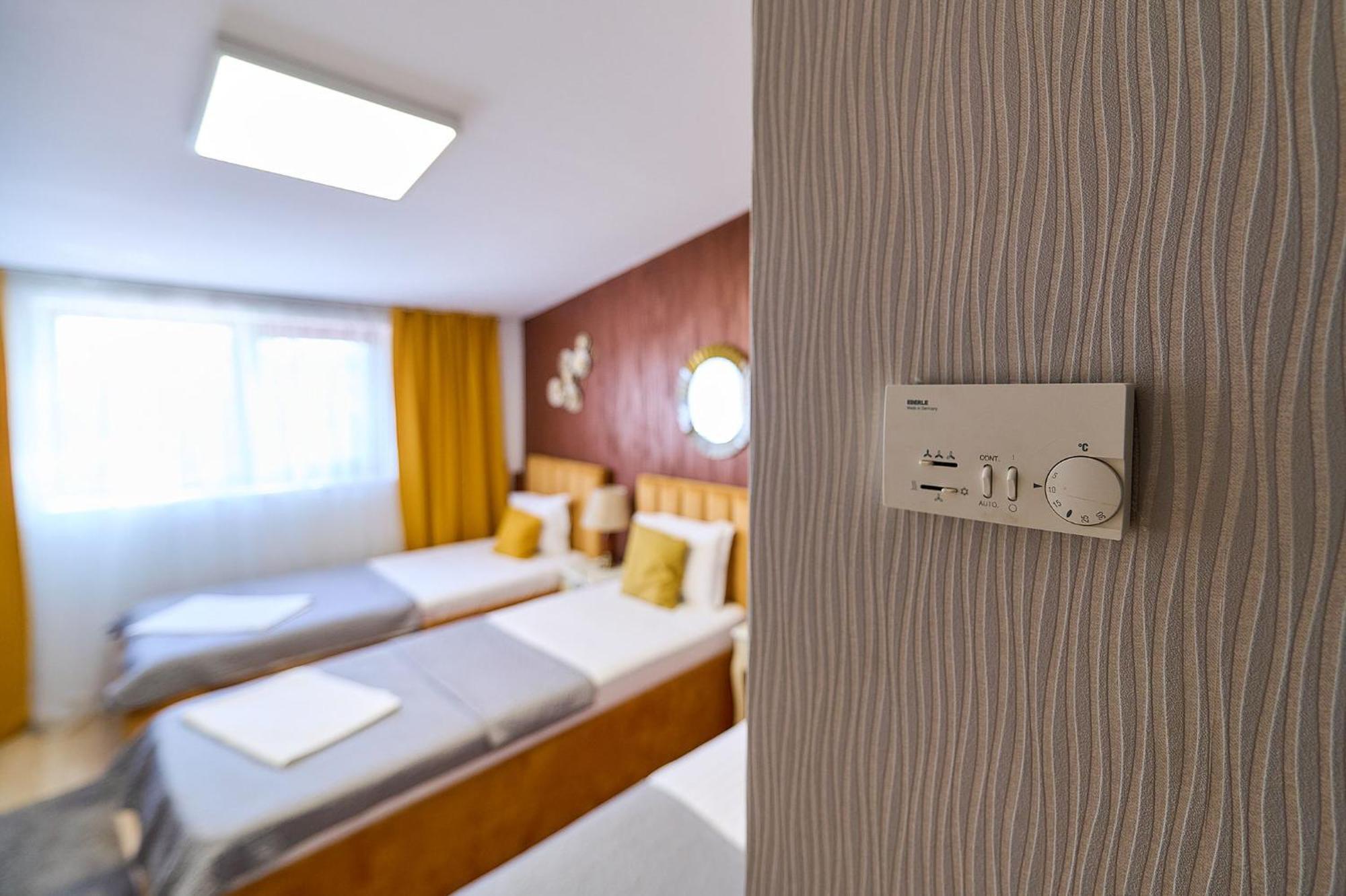 Hotel Evianne Boutique Galati  Exterior photo